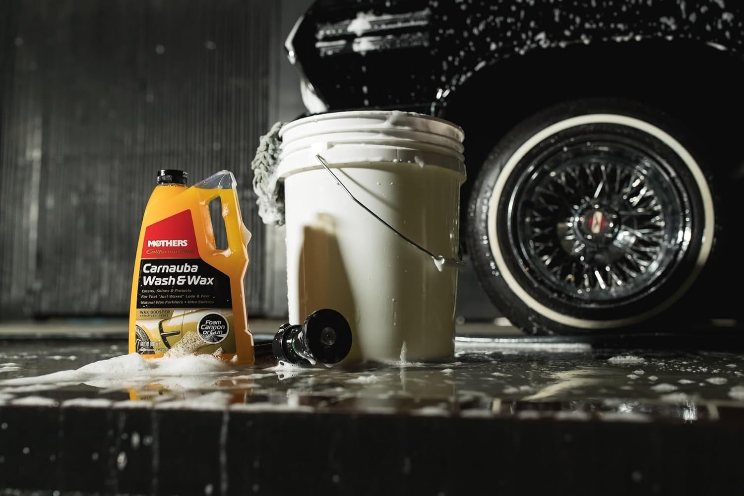 05674 California Gold Carnauba Wash & Wax, 64 Oz.