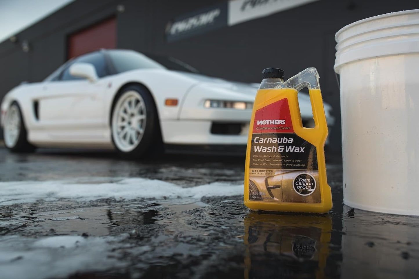 05674 California Gold Carnauba Wash & Wax, 64 Oz.